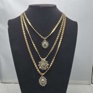 Bijou Antique Gold 3-Row Layered Necklace with Hematite Stone Clusters